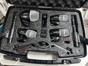SHURE DRUM MICROPHONE KIT WITH 6 MIC AND BRACKET PLUS STORAGE BOX  - Picture 1 of 7