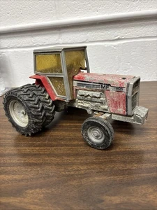 Toy Ertl Massey Ferguson 2805 Tractor 1/20 Cab Duals WF - Picture 1 of 9