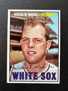 1967 Topps Wilbur Wood #391