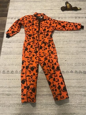VINTAGE SAFTBAK HUNTING ORANGE CAMO INSULATED JUMPSUIT OVERALLLS COAT Large - Image 1 of 4