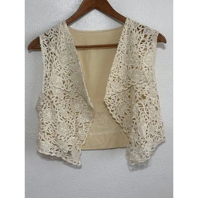 VTG Lace Girly Vest Small Cream Wide Collar Coquette Cottagecore Soft Girl  - Image 1 of 4