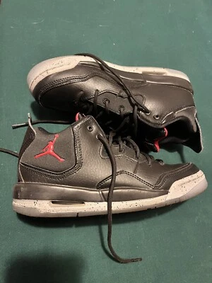 Jordan Youth Courtside 23 Black Gym RED Particle Grey Kids Sneakers Size 5  - Image 1 of 4