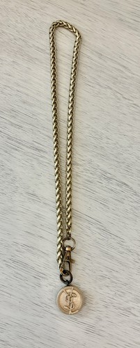 SAINT LAURENT (YSL) Collana YVES SAINT LAURENT YSL Charm Riutilizzata