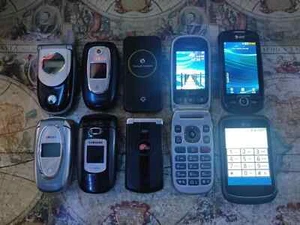 AS-IS ASSORTED LOT (7) Flip/(2) Touchscreen Phones UNTESTED Unknown Lock Status - Picture 1 of 11