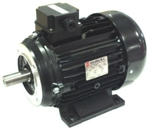 Nicolini 7.5HP/5.5kW Three Phase 400V Electric Motor 28mm Solid Shaft 1400 R 112 - Picture 1 of 1