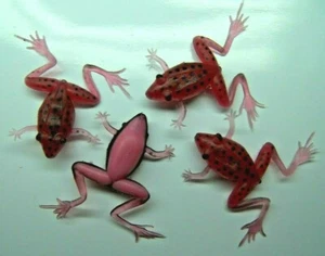 Pink Fishing Frog Lures 7g Each Top Crankbait Bass Salmon Bait Tackle 4 Pack New - Picture 1 of 3