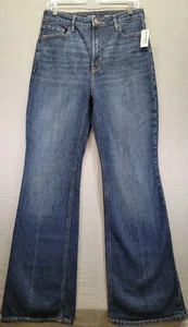 NWT Old Navy Women's Higher High-Rise Flare Jeans Smooth Pockets Size 10 Reg. - Picture 1 of 10