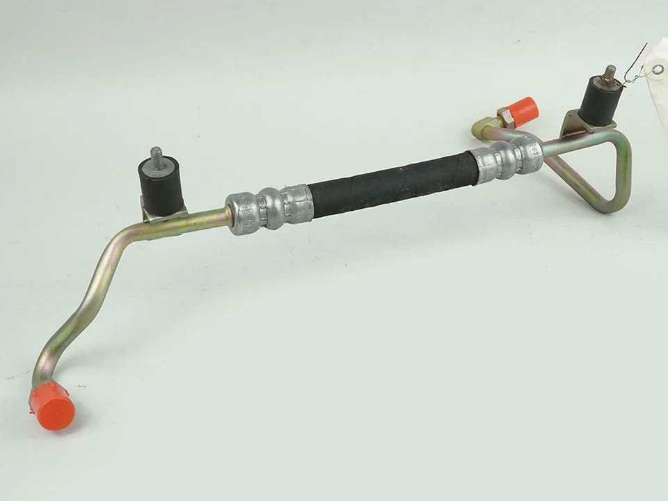 Manguera aire acondicionado Mercedes Benz Clase S S600 W220 2000-2006 Foto 1 de 4