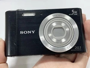Sony CyberShot DSC-W800 20.1 MP 5x Optical Zoom Digital Camera + Battery SD Card - Picture 1 of 13