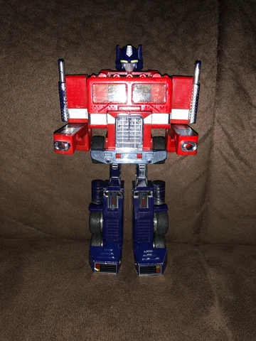 Transformers G1 Optimus Prime T4 cab Cover