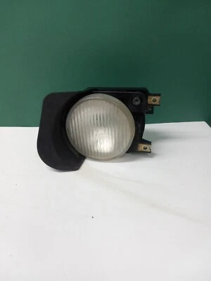 2002 Mitsubishi Galant Foglight Foglamp Right Passenger Side RH OEM - Image 1 of 4