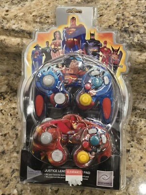 Naki Justice League Wired 2 Controllers for Nintendo Gamecube Superman Flash NEW - Image 1 of 4