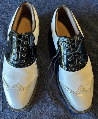 Footjoy Men's Wingtip Spikelless Golf Shoes Size 9.5 - Image 1 of 4