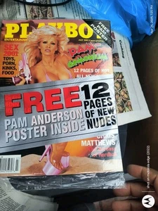 PAMELA ANDERSON Playboy Magazine July 2001 NEW & Factory SEALED w/POSTER! - Picture 1 of 1