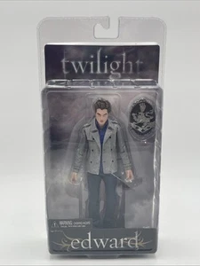 NECA Edward Cullen Twilight Collectible Doll Figure With Crest 2008 Vampire - Picture 1 of 10
