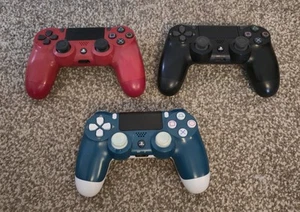 3x Sony PlayStation DualShock 4 Controllers. all faulty. for spares, repairs. - Picture 1 of 9