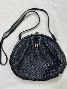 Vintage Meyers USA 70s Crossbody Shoulder Woven Black Bag Kiss Lock Purse - Bild 1 von 9