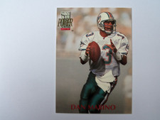 1992 Pro Set Power Dan Marino Football Card 13