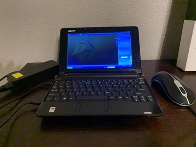 Acer Aspire One ZG5  Atom 1.6Ghz with SolidWorks 2010 Premium 160GB  Win XP READ - Image 1 of 4