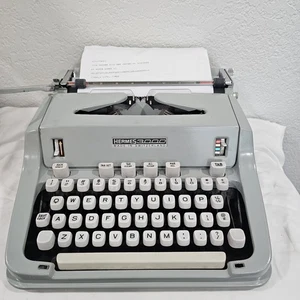 Vintage 1960's Hermes 3000 Manual Typewriter Made In Switzerland Hard Case WORKS - Picture 1 of 17