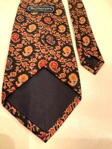Burberrys of London mens tie paisley silk handmade USA Mancave VTG Christmas 56” - Picture 1 of 6