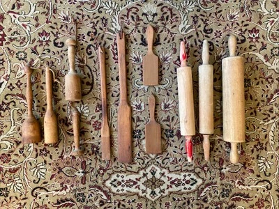 Antiguo lote primitivo 11 trituradores de madera paletas de mantequilla rodillo granja Foto 1 de 4