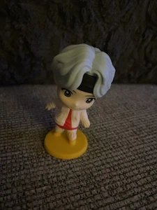 Rare 2025 McDonalds Suga TINY TAN x BTS 2025 Happy Meal Toy Blue Hair W1 - Bild 1 von 6
