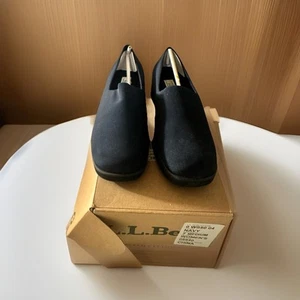 L.L. Bean Navy Slip On Comfort Loafers Wedge Shoes VN# 05940 Womens Sz 7 NIB - Picture 1 of 9