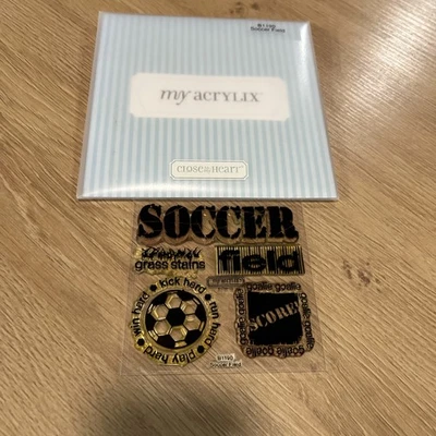 Набор акриловых марок Close To My Heart футбольное поле B1190 альбом для вырезок мусорный журнал - Изображение 1 из 4