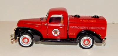 CS K-Line #K-94537 1940 Ford Texaco Mini Tanker 1/32 Die-Cast Previously Owned - Image 1 of 4