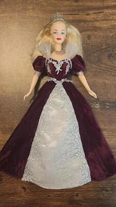 Barbie Millennium Princess Holiday 2000 Doll - Picture 1 of 3