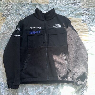 Authentic Supreme North Face Bandana Mountain Jacket With Authentic Supreme North Face Bandana Mountain Jacket With