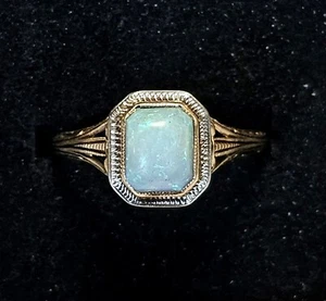 Art Deco Opal Ring - 14 Karat Gold mit Cut-Out Design Größe 11 - Bild 1 von 3