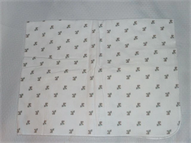 Carters Blanco Gris Tostado Marrón Perro Bulldog Azul Bandana Franela Bebé Manta Niño Foto 1 de 3