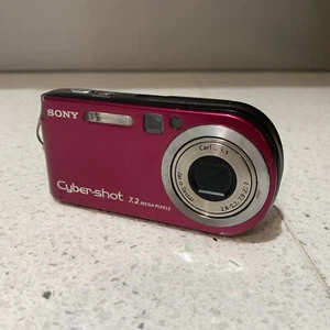 Sony Cybershot DSC P200 7.2 MP Digital Compact Camera (Japan) + Genuine Battery - Picture 1 of 11