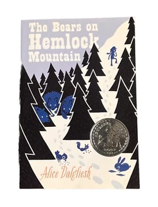 Bears on Hemlock Mountain by Alice Dalgliesh (1992, Trade Paperback) - Foto 1 di 2