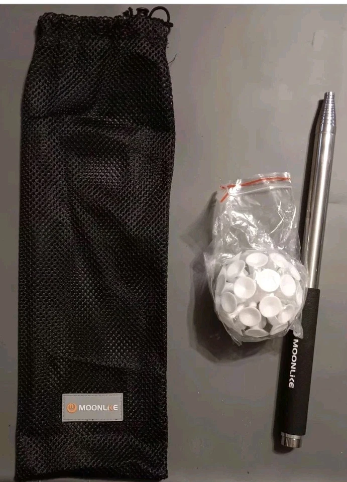 Moonlike Disc Golf Retrieval Set With Telescoping Pole And White Suction Ball. - Image 1 of 1