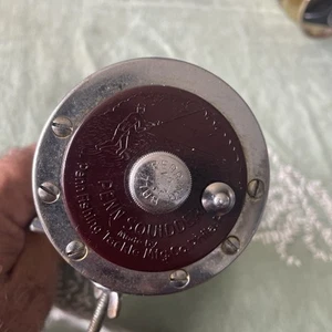 Vintage Penn Squidder 145 fishing reel Works Great!! - Picture 1 of 7