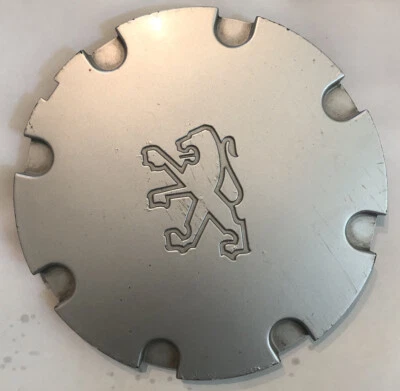 Центральный колпак металлического колеса 1–1990 Peugeot 9153876180 диаметр 6–15/16 дюйма - Изображение 1 из 4