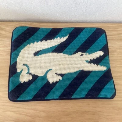 Mini funda de almohada Jonathan Adler Lacoste azul novedad bolsillo con cremallera terciopelo trasero Foto 1 de 4