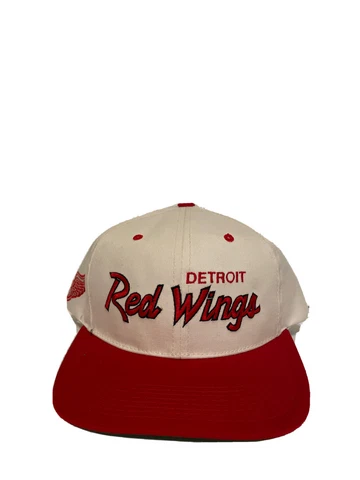 Vintage 90’s Sports Specialties Detroit Red Wings Script SnapBack Hat Cover