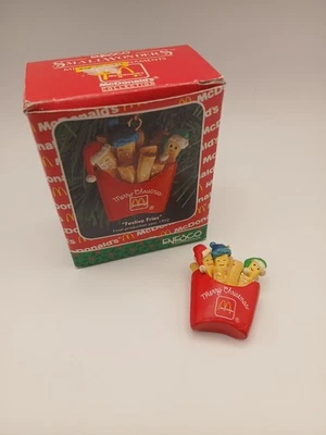 Adorno de Navidad Enesco McDonald’s 1992 vintage - papas fritas festivas  Foto 1 de 4