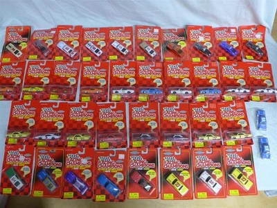 Lote de 38 Racing Champions 1:64 Diecast "NASCAR CLASSICS" David Pearson ++ NUEVO Foto 1 de 4