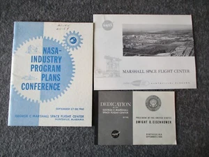 NASA GEORGE C. MARSHALL CENTRO DE VUELO ESPACIAL 1960 FOLLETO DE DEDICACIÓN++ "RARO" - Imagen 1 de 24