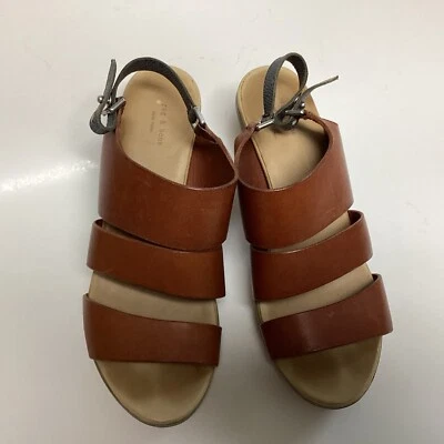 Sandalias para mujer Rag & Bone talla 38 con honda trasera marrón tacones cuero de cocodrilo Foto 1 de 4