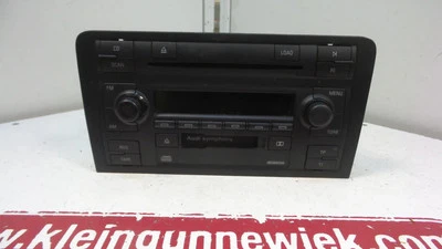 RADIO CD Audi A3 Sportback (8PA) 2005 8P0035195 - Bild 1 von 2