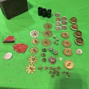 1930’s 40 Plus Gilbert Erector Set Miscellaneous Parts ,Gears, Pulleys & Plates - Picture 1 of 9