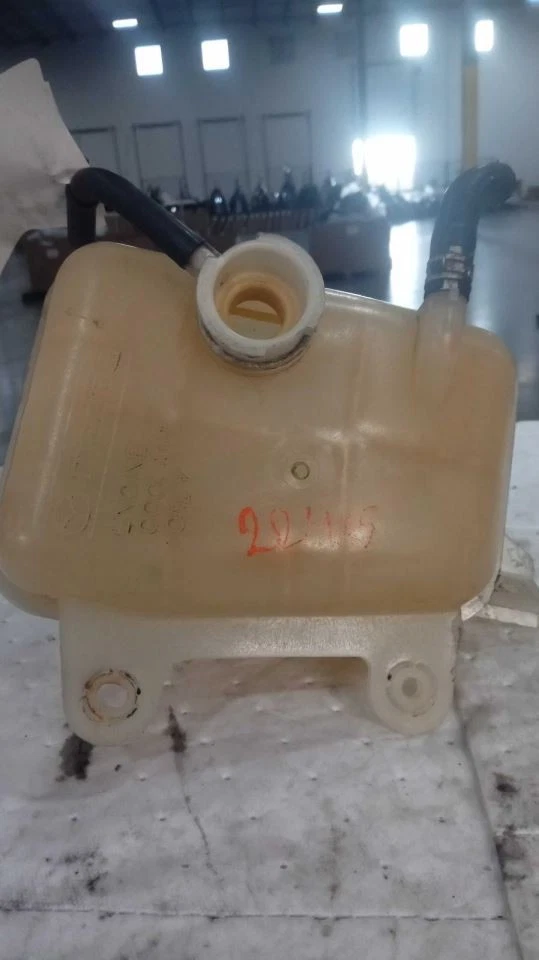 Depósito de refrigerante compatible con 07-15 MAZDA CX-9 582807 Foto 1 de 4