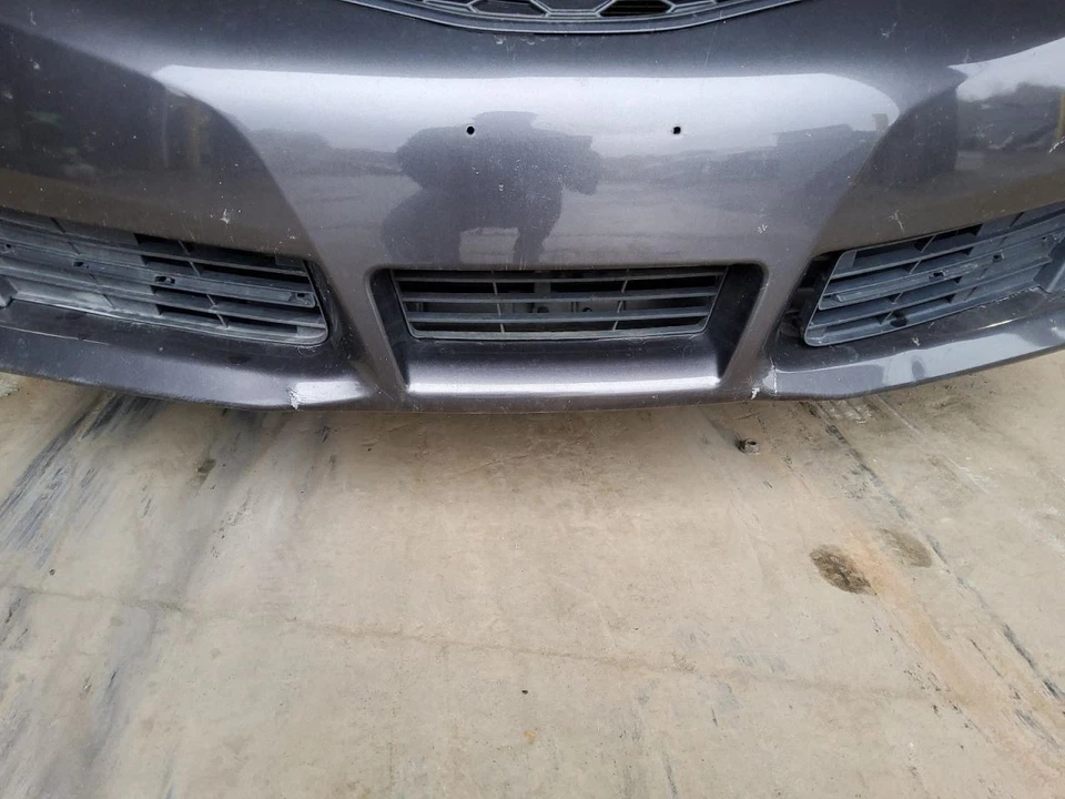 Grille Lower Center SE Sport Fits 12-14 CAMRY 201037 - Image 1 of 1