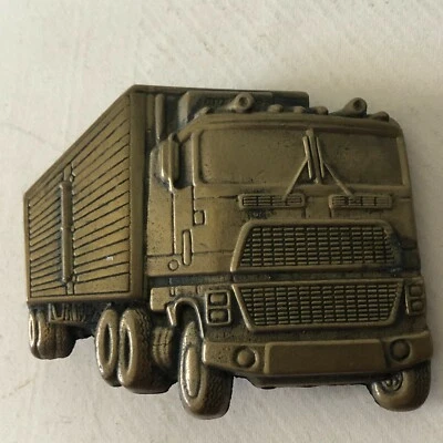 VINTAGE 1978 *CAB OVER 18 WHEELER TRUCK* SOLID BRASS BARON BUCKLE - Image 1 of 4